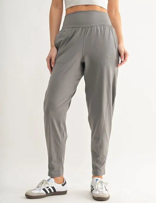NEW PEWTER MONO B Flowbarrel High Waist Active Pants | Daverri Fashions