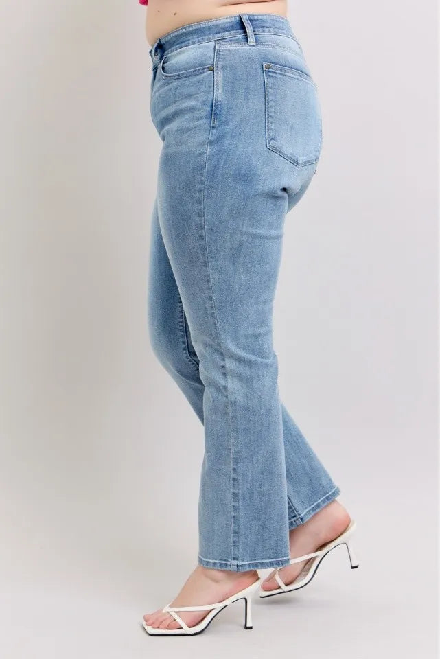 Judy Blue Plus Size High Waist Dad Jeans Jeans