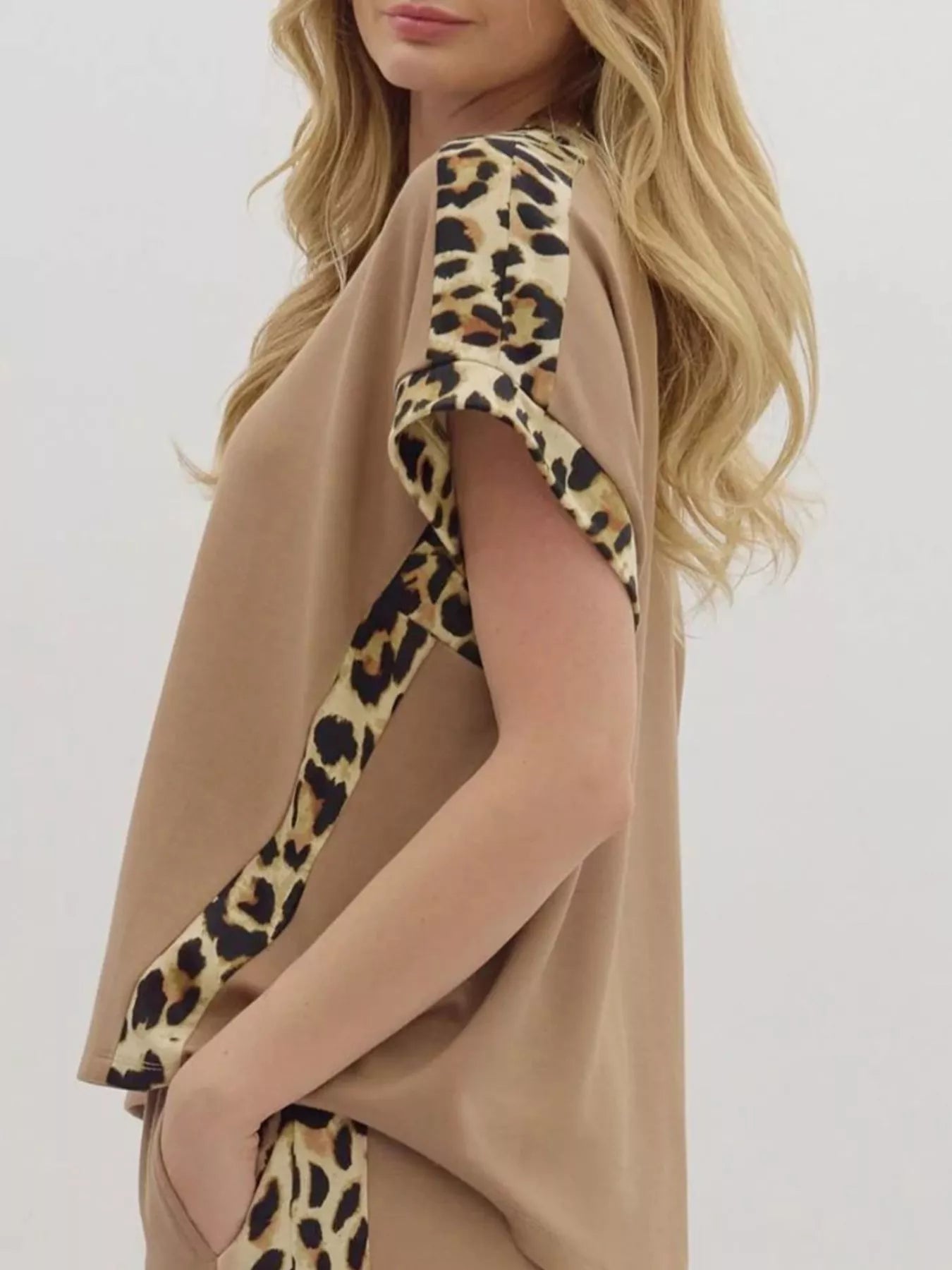 Beige sleeveless Leopard Trim Relaxed Fit T-Shirt with ruffled cuffs