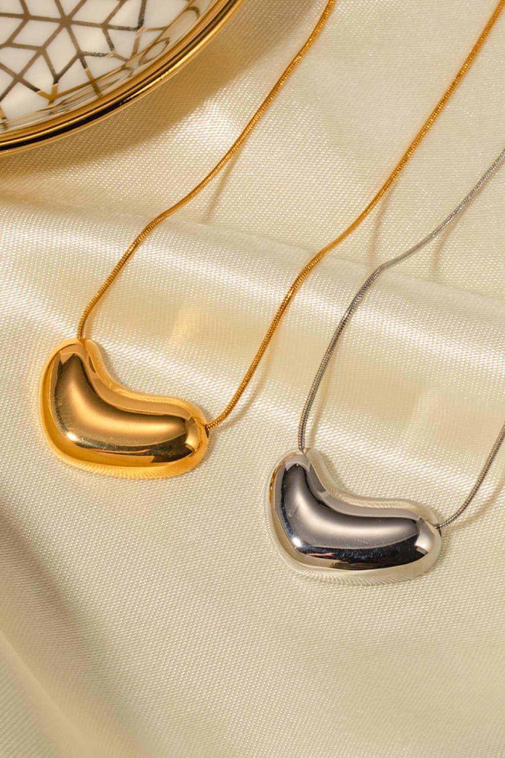 Heart Shape Pendant Necklace - DAVERRI FASHIONS