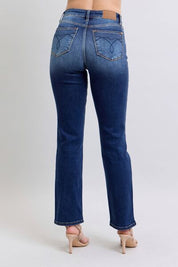 Judy Blue Full Size Washed Straight Leg Jeans with Pockets Jeans