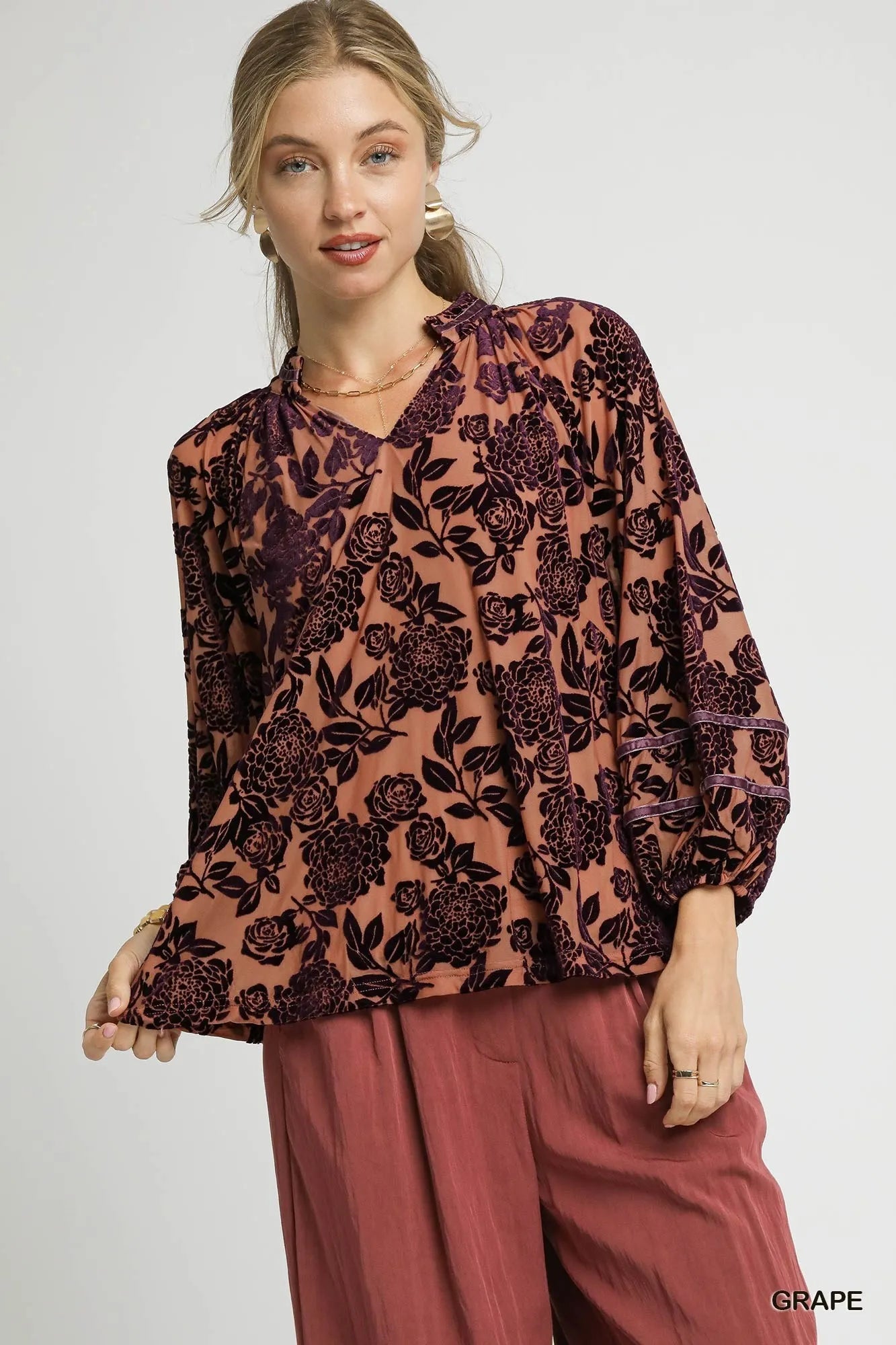 Umgee Floral Velvet Blouse with Balloon Sleeves GRAPE