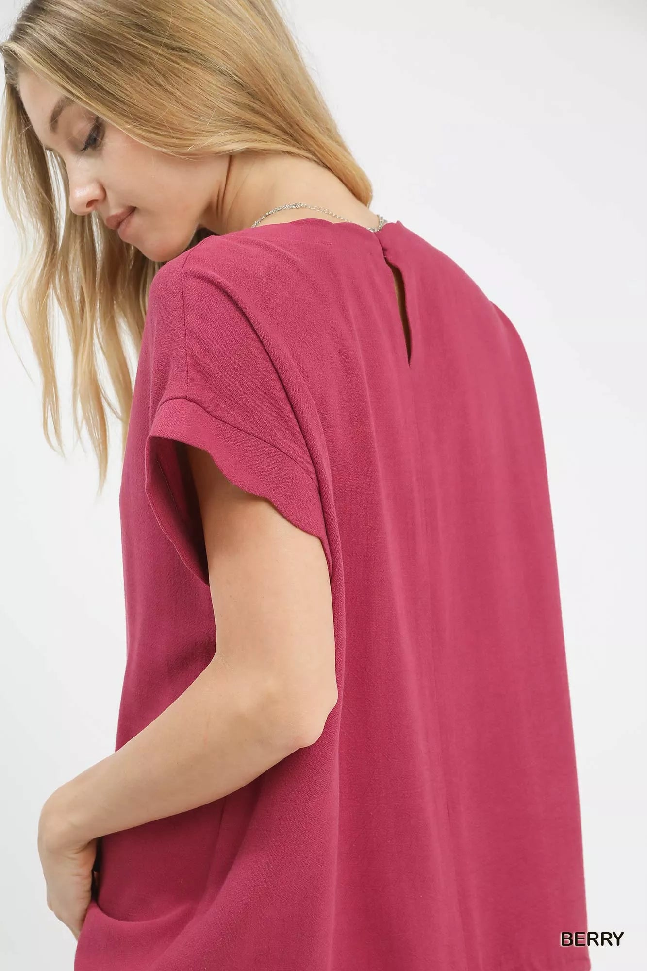 Umgee linen scalloped round neck top in berry color with flutter sleeves