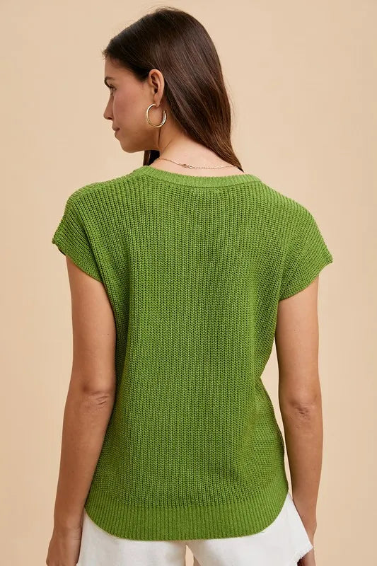 Annie Wear Round Neck Short Sleeve Sweater Sweaters
