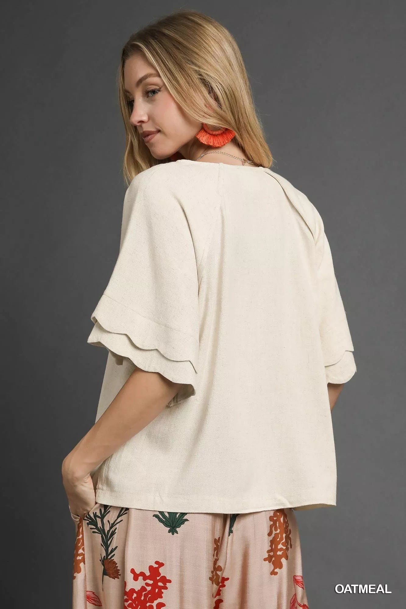 Umgee linen scallop sleeve boho top in cream with ruffled 3/4 sleeves