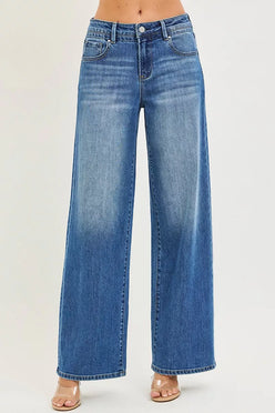 RISEN slouchy baggy jeans in blue denim with five-pocket faded wash