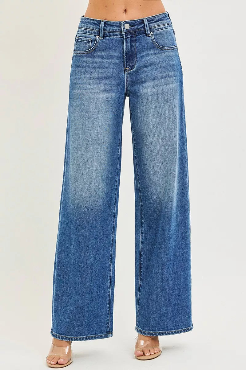 RISEN slouchy baggy jeans in blue denim with five-pocket faded wash