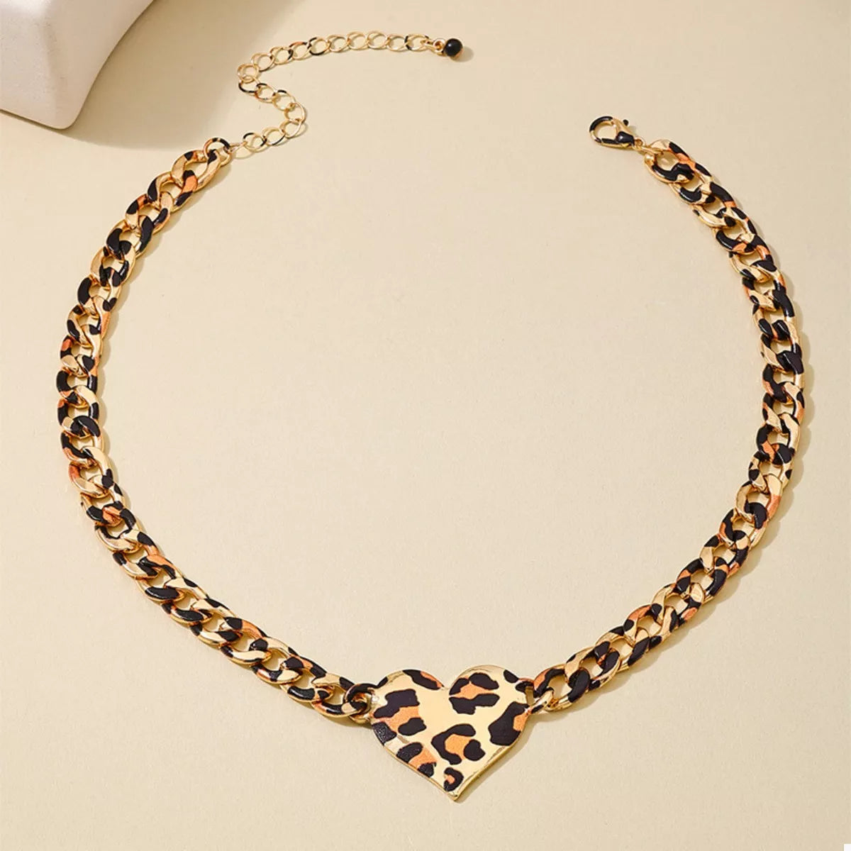 Leopard Heart Chain Necklace | Necklaces Daverri Fashions