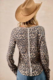 BiBi Leopard Print Washed Waffle Thermal Top with Thumb | Knit Tops Daverri Fashions