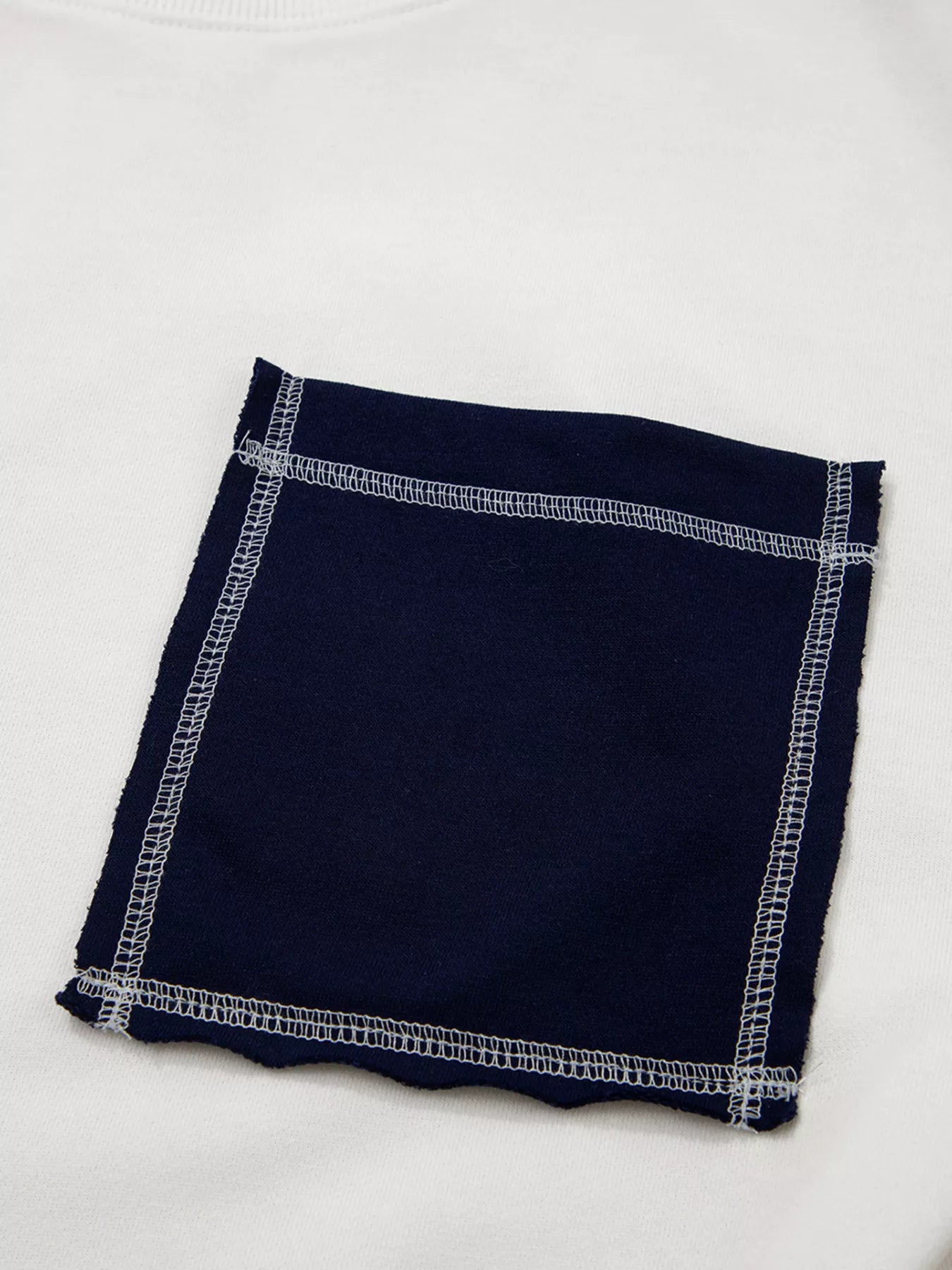 Exposed Seam Detail Color Block Patch Pocket Drop Shoulder Sweatshirt | Sweatshirts Daverri Fashions