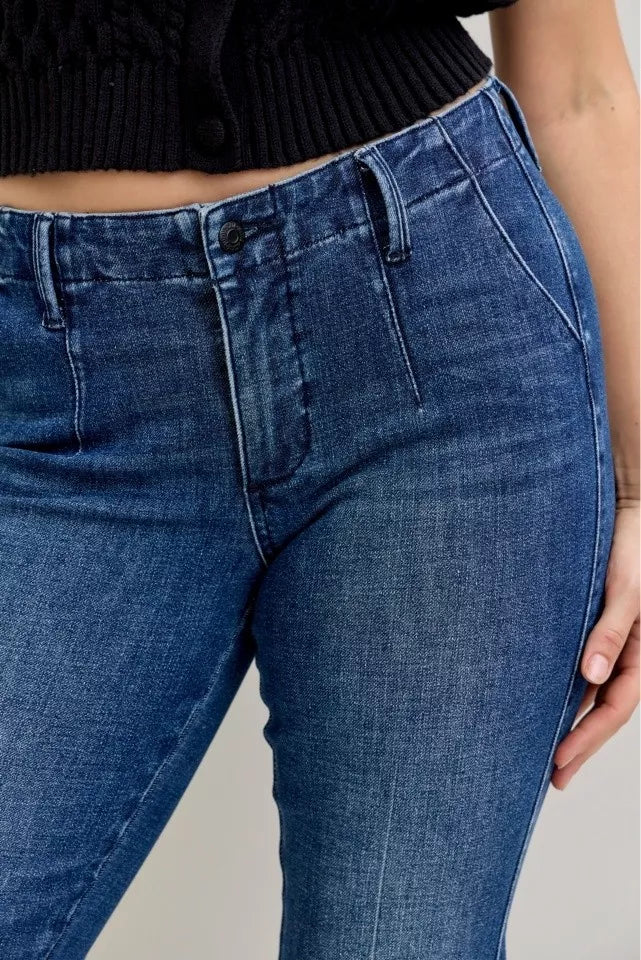 Judy Blue Full Size Mid Rise Bootcut Jeans with Welt Pockets Plus Size | Jeans Daverri Fashions