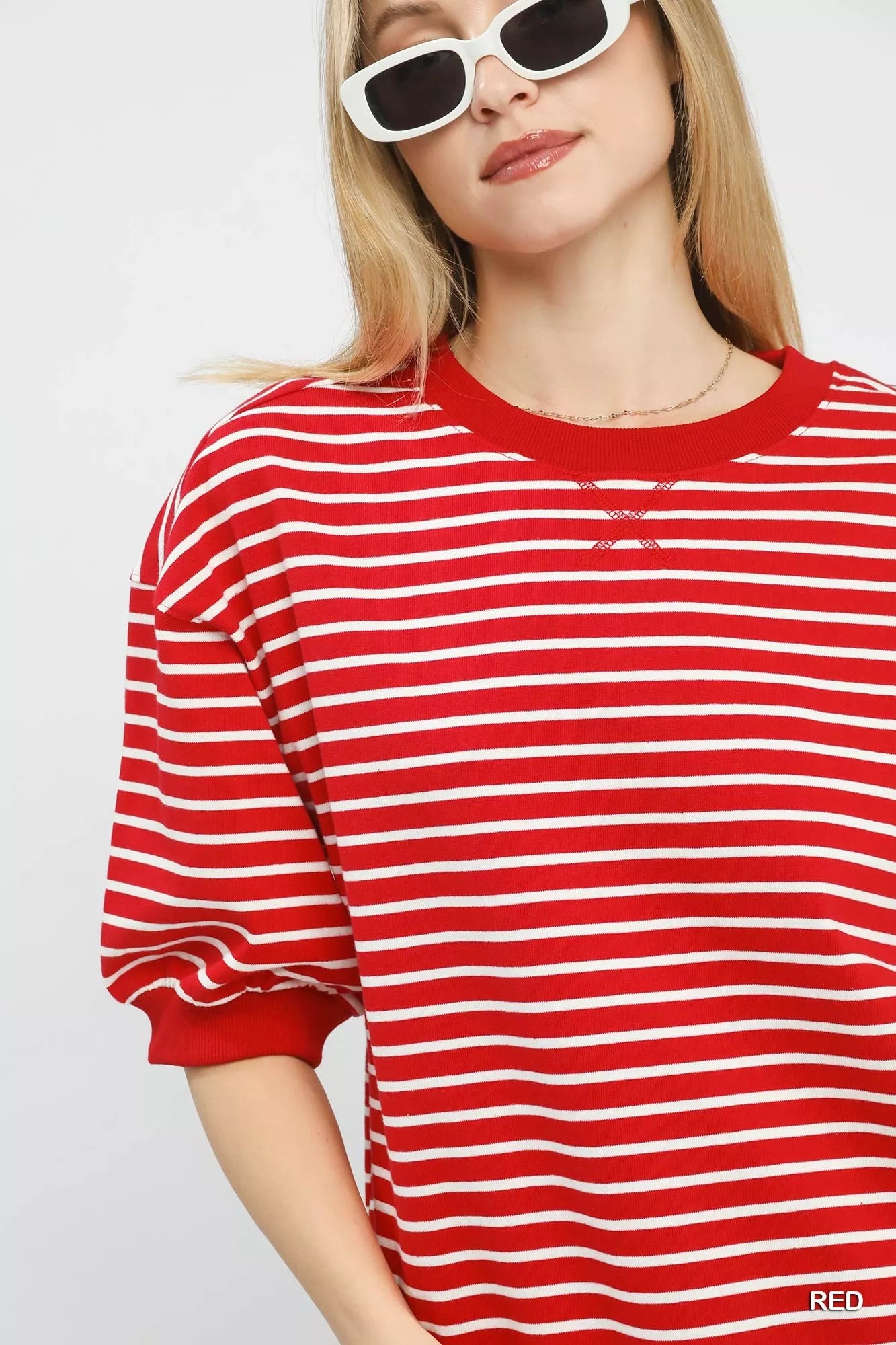 Umgee red and white striped short sleeve pullover top sweatshirt