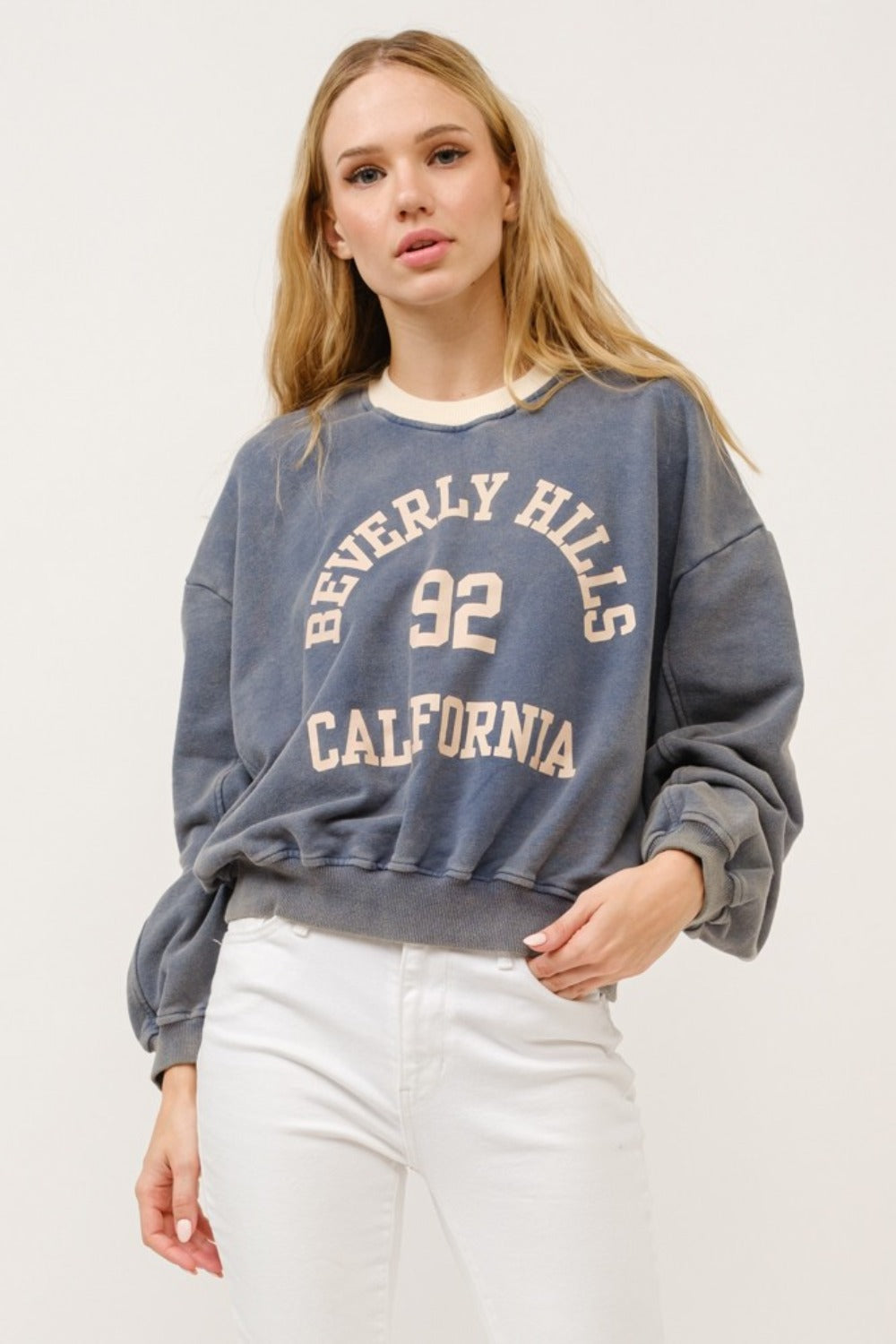 And The Why BEVERLY HILLS 92 CALIFORNIA Contrast Crop Sweatshirt Stone Sweatshirts