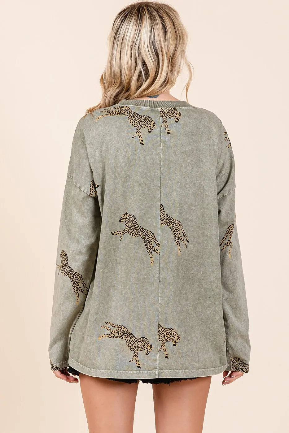 Mittoshop Mineral Wash Cheetah Print Long Sleeve Top | Tops Daverri Fashions