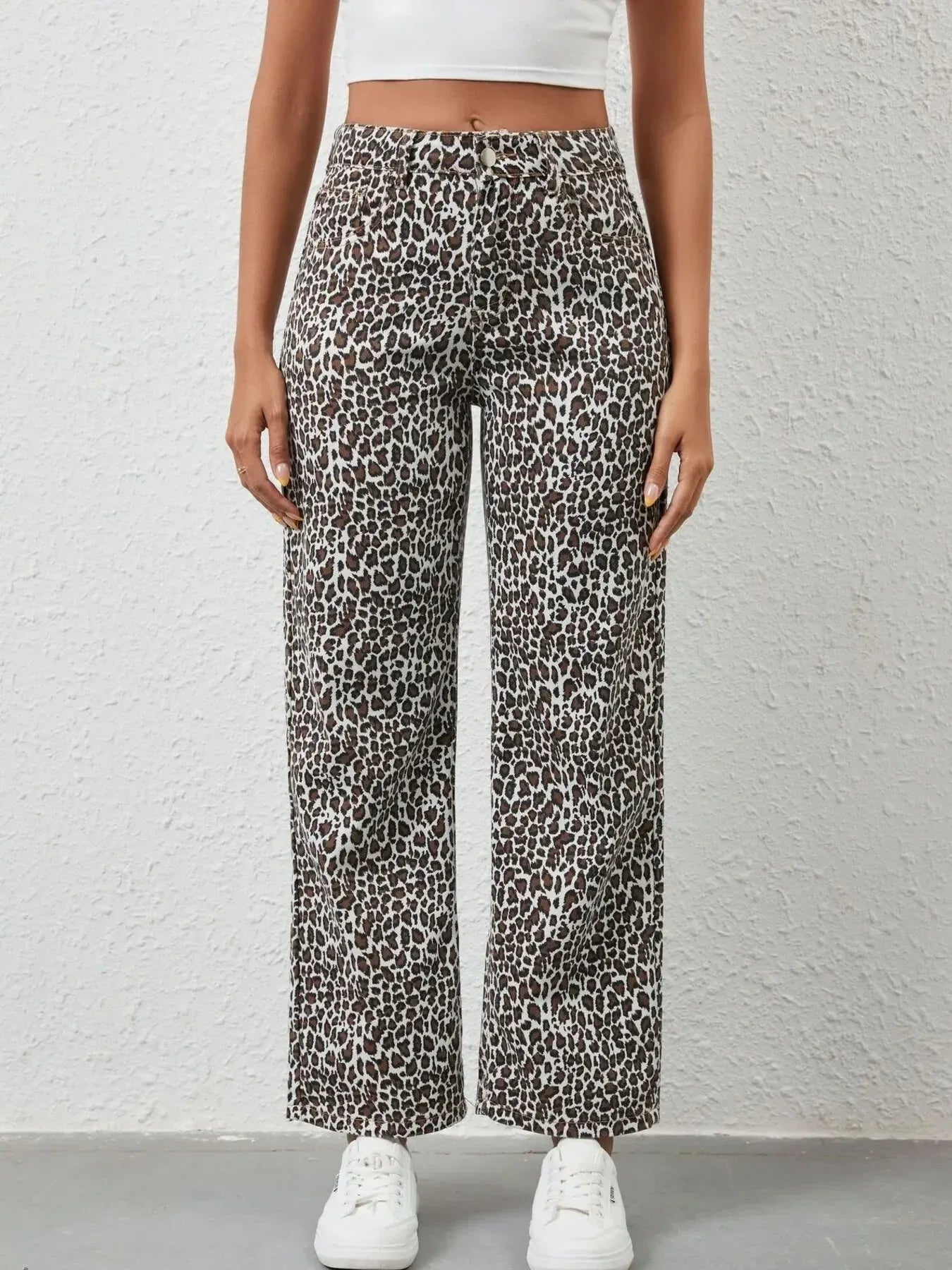 Leopard Print Wide Leg Jeans - DAVERRI FASHIONS