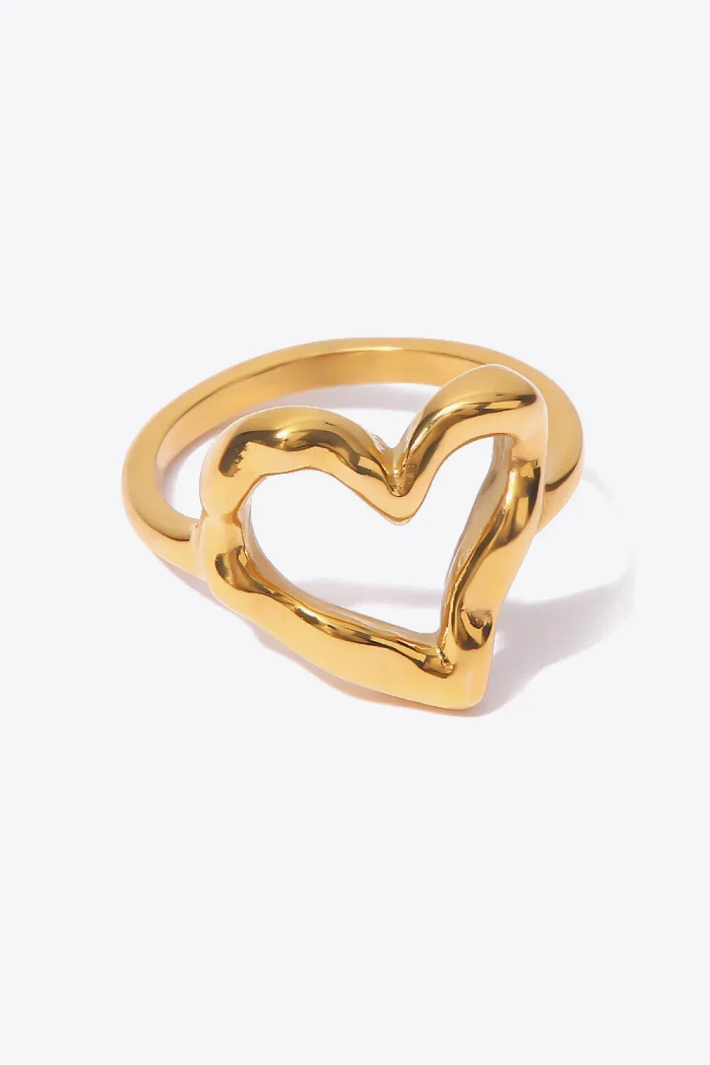 18K Gold Plated Heart-Shaped Ring - DAVERRI FASHIONS