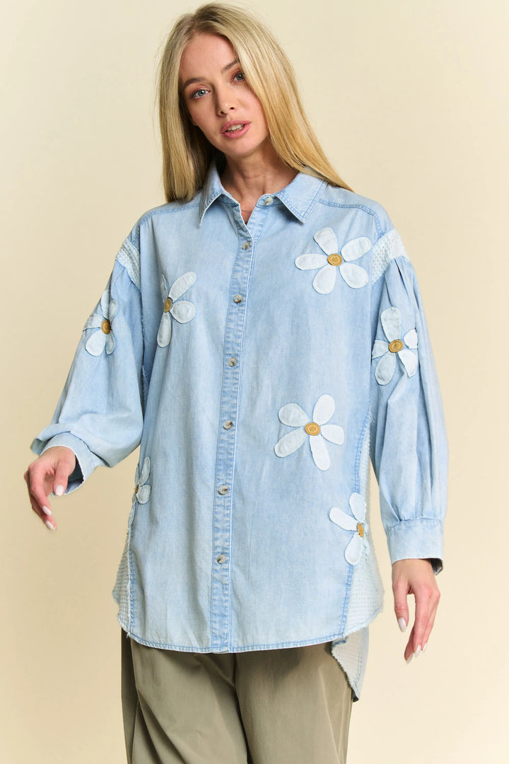 Davi & Dani Lightweight Washed Daisy Patch Waffle Knit Shirt Shirts
