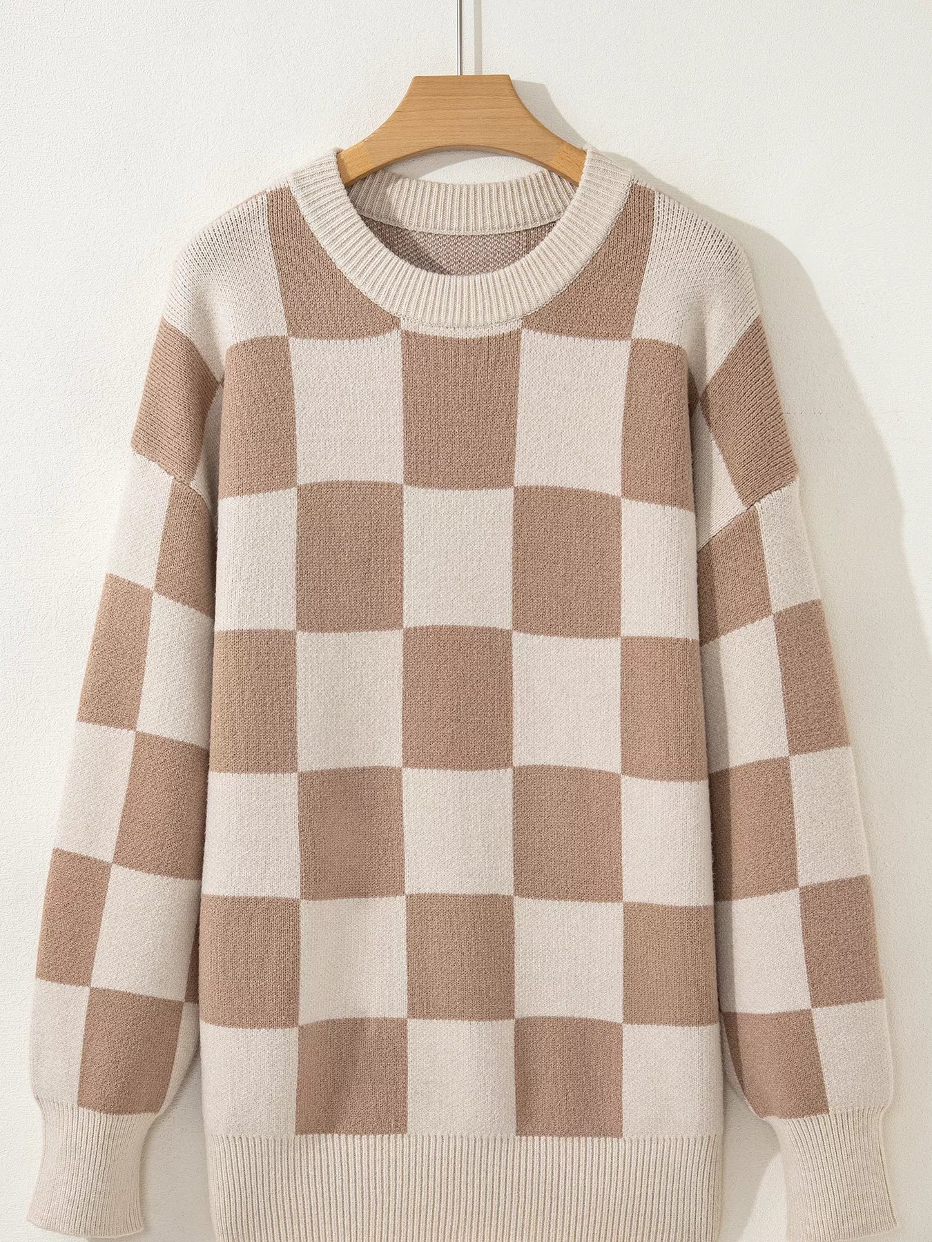 Daverri checkered pattern ribbed trim knit baggy sweater in beige and cream