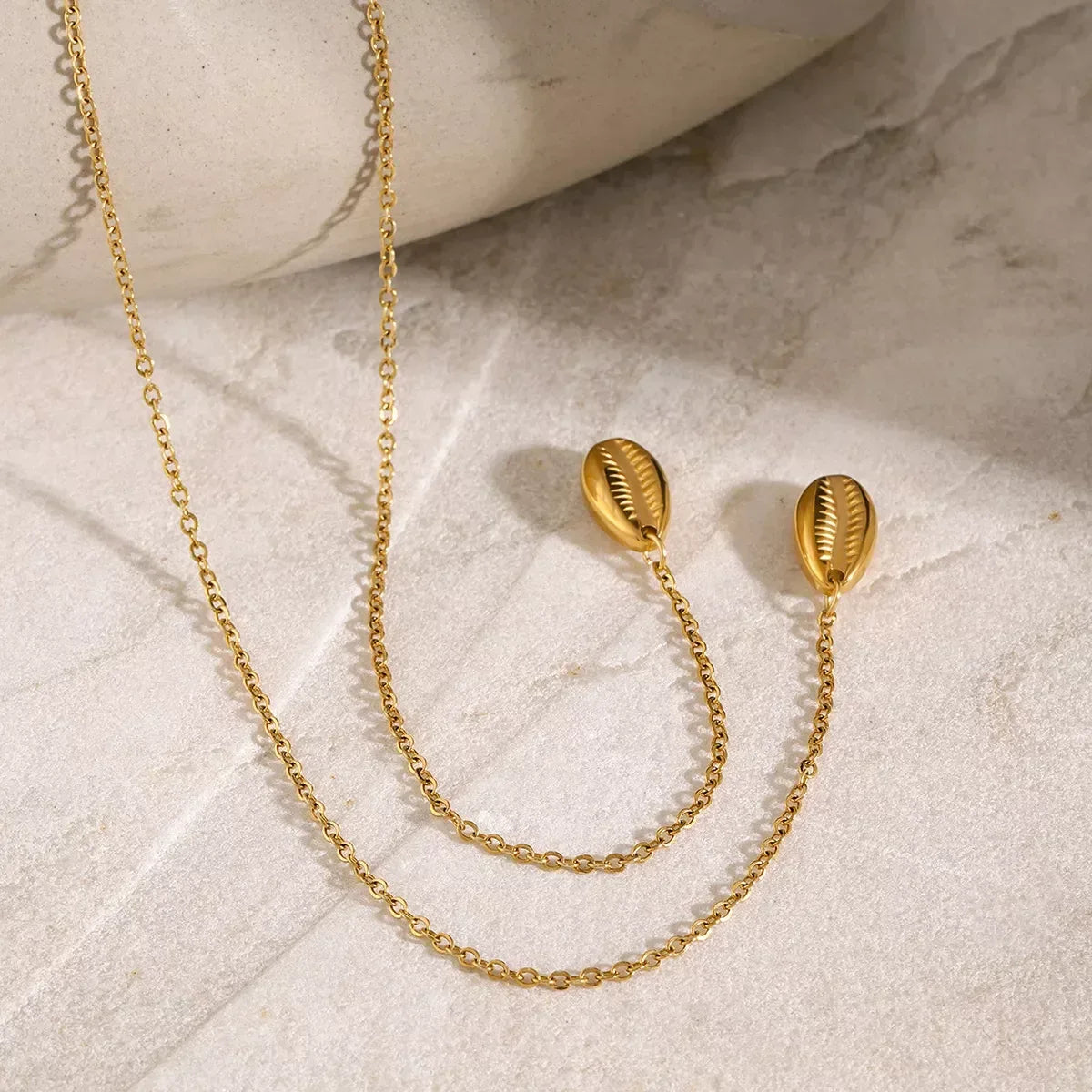 18K Gold-Plated Y-Shaped Necklace - DAVERRI FASHIONS