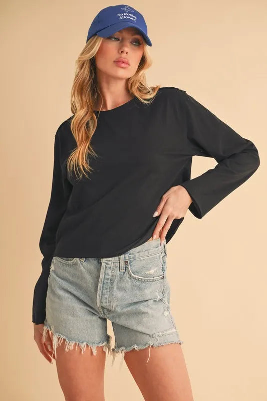 BLACK Aemi+Co Round Neck Long Sleeve T-Shirt | Daverri Fashions
