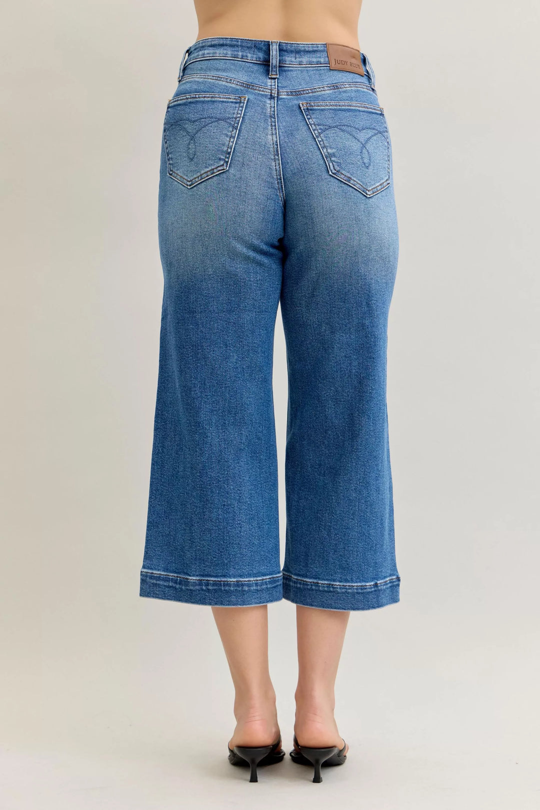 Judy Blue Mid Rise Crop Wide Leg Jeans | Jeans Daverri Fashions