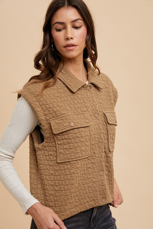 Annie Wear Puzzle Quilted Snap Down Vest Coat Tops