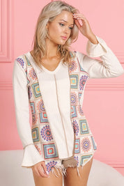 BiBi Granny Square Print Contrast Annie Rib V Neck Top | Tops Daverri Fashions
