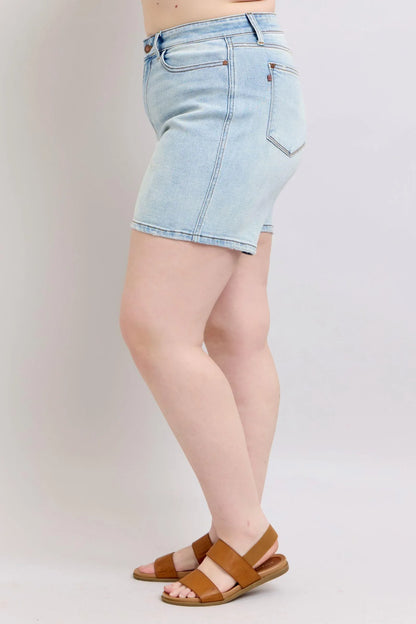 Judy Blue Full Size 2 Button Denim Shorts with Pockets Plus Size - DAVERRI FASHIONS
