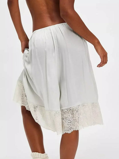Lace Detail Shorts - DAVERRI FASHIONS