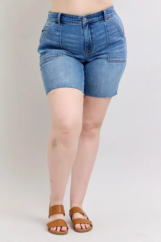 Judy Blue Full Size Mid Rise Bermudas Denim Shorts W/ Back Flap Pockets Plus Size Denim Shorts
