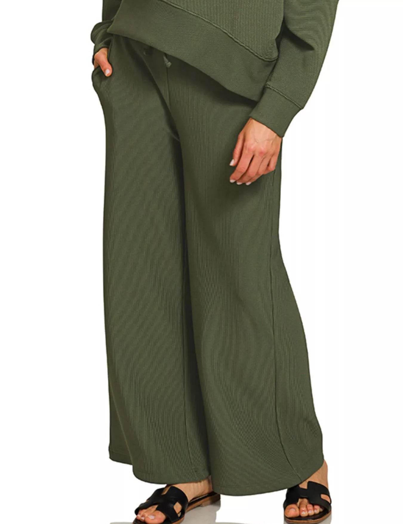 Zenana Ribbed Round Neck Pullover and Drawstring Pants Set | Loungewear Sets Daverri Fashions