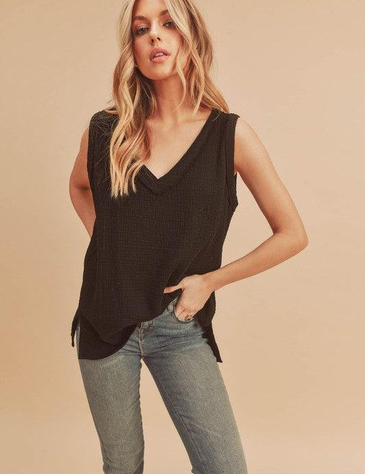 Black Aemi + Co V-Neck Wide Strap Tank | Daverri Fashions