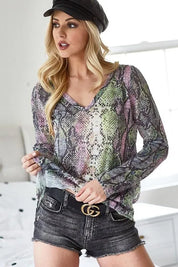 BiBi Snakeskin Print Low Gauge Hacci V Neck Top | Tops Daverri Fashions