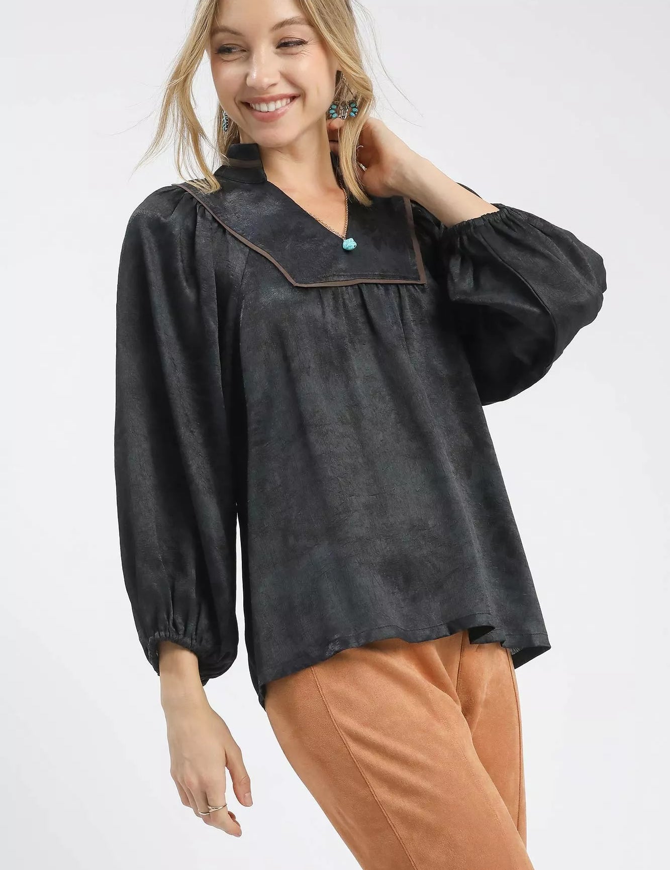 Umgee Crinkle Brocade Long Sleeve Blouse | Blouses Daverri Fashions
