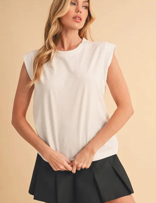 WHITE Aemi+Co Solid Color Round Neck Tank | Daverri Fashions