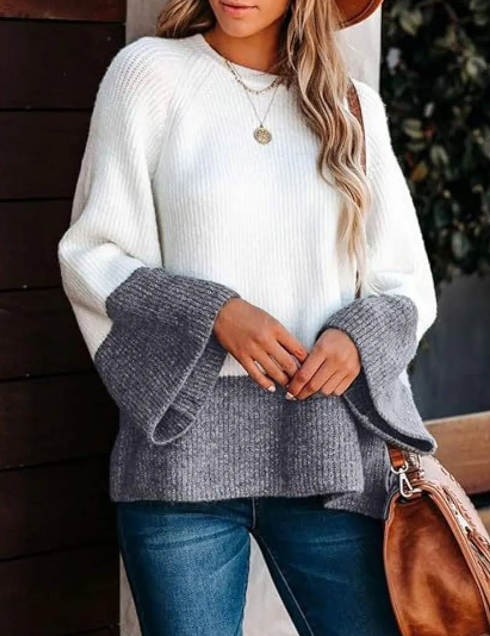 White Contrast Round Neck Long Sleeve Sweater | Sweaters Daverri Fashions