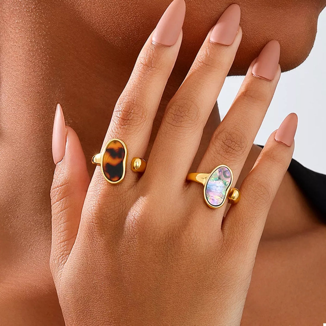 Leopard One Size 18K Gold-Plated Oval Open Ring | Rings Daverri Fashions
