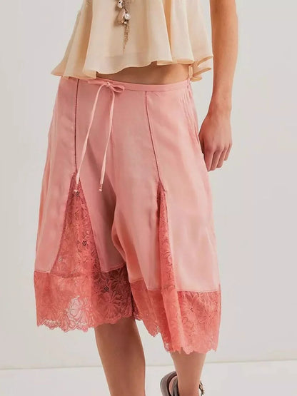 Lace Detail Shorts - DAVERRI FASHIONS