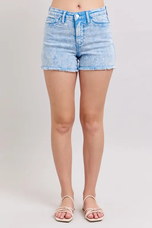 Judy Blue Mid Rise Garment Dyed Denim Shorts CYAN L Shorts