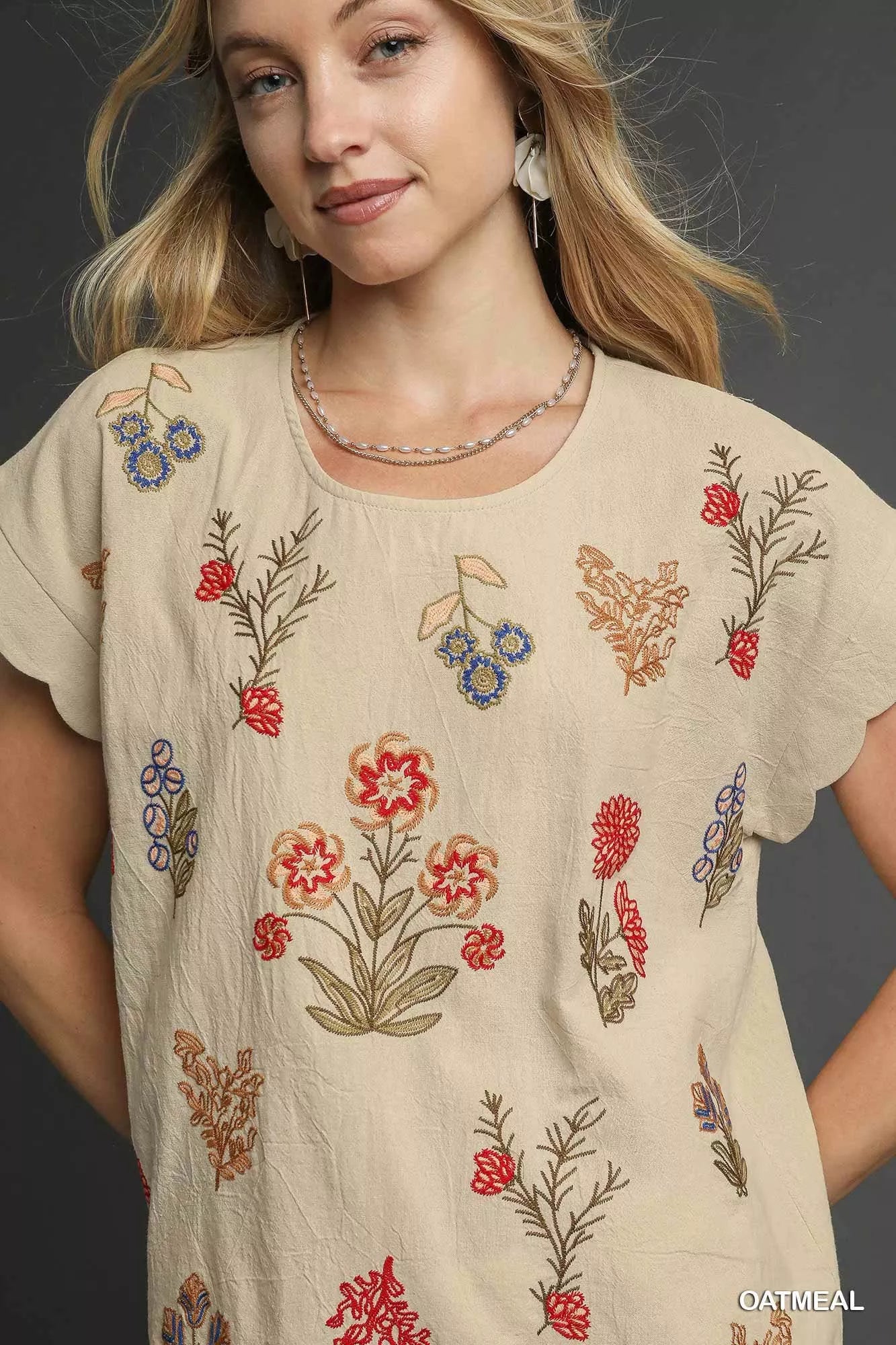 Umgee beige embroidered scallop sleeve top with floral details