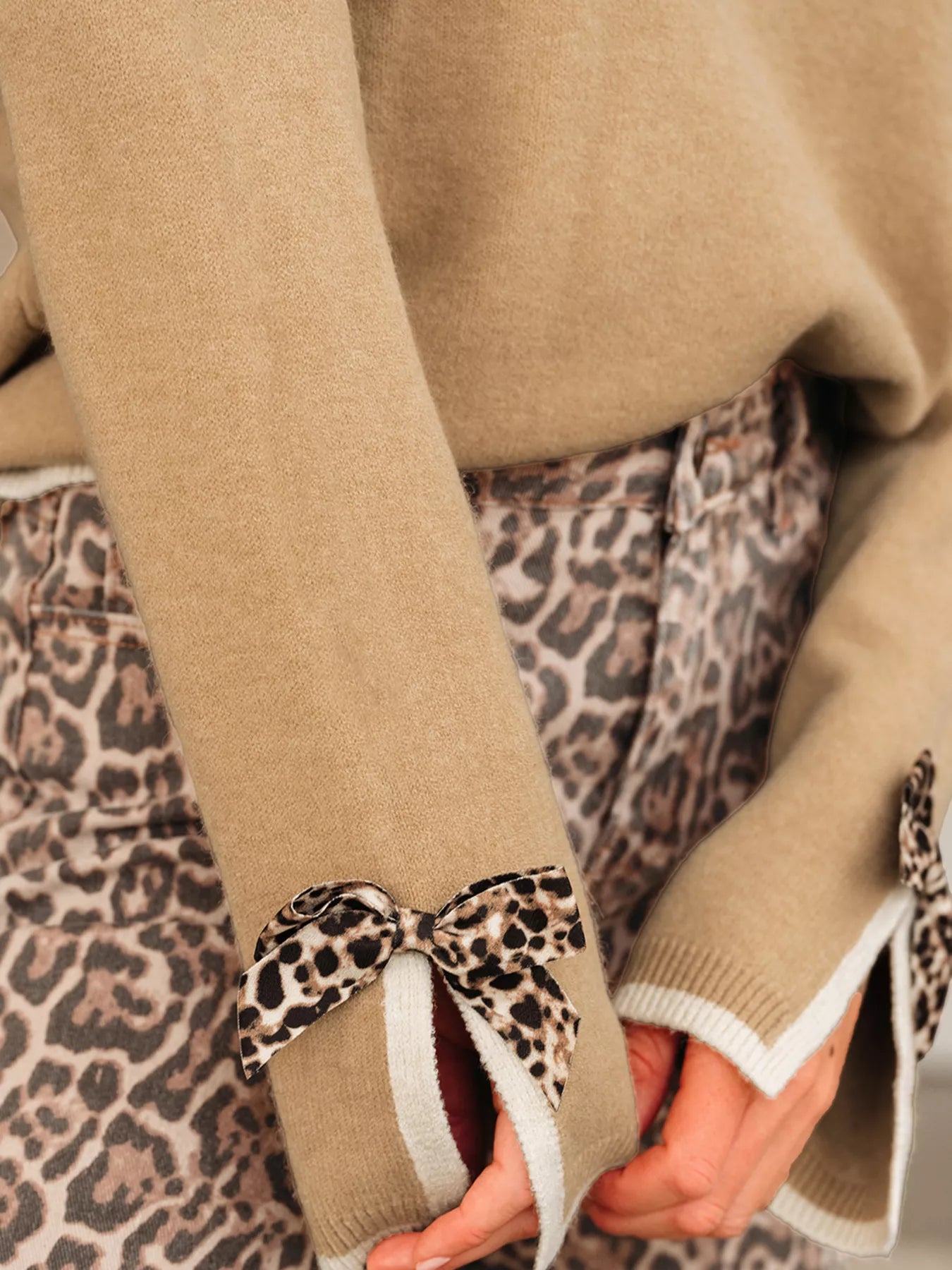 Leopard Bow Decor Split Cuff Contrast Trim Sweater | Sweaters Daverri Fashions