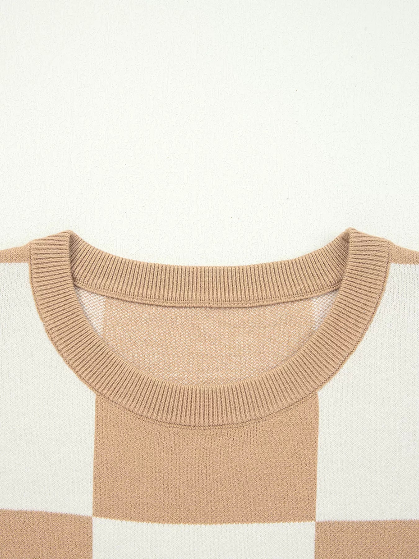 Beige and white checkered loose drop shoulder half sleeve sweater
