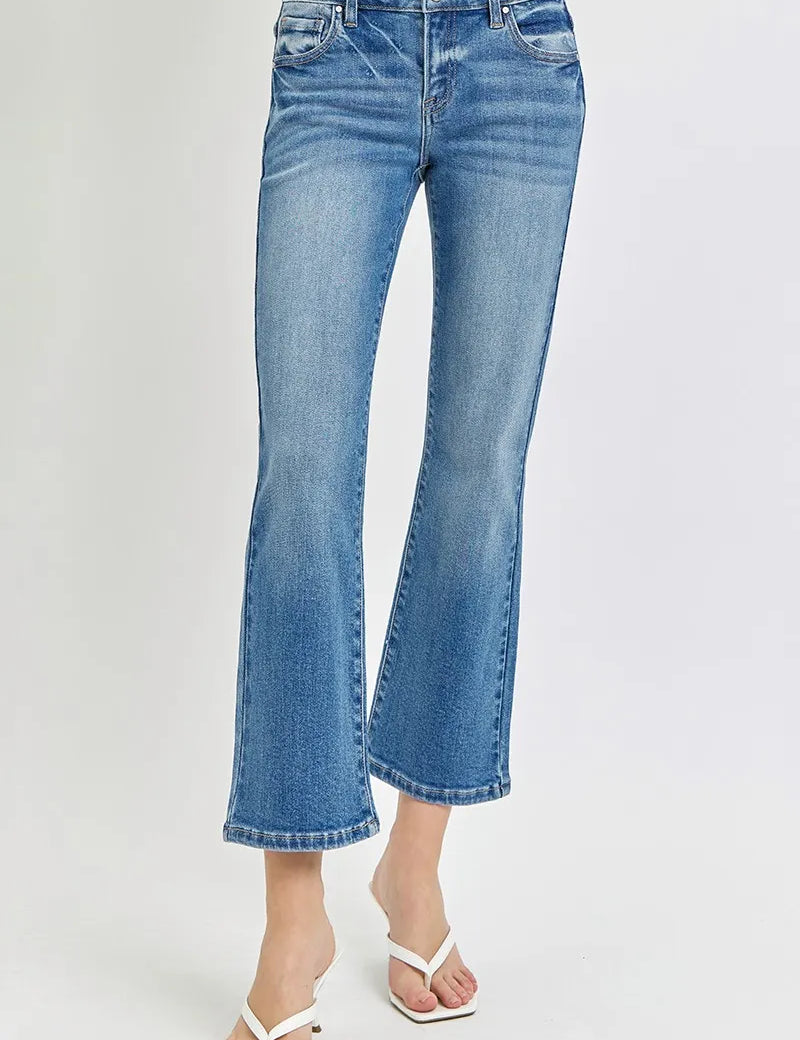 MEDIUM RISEN Full Size Low Rise Crop Flare Jeans | Jeans Daverri Fashions