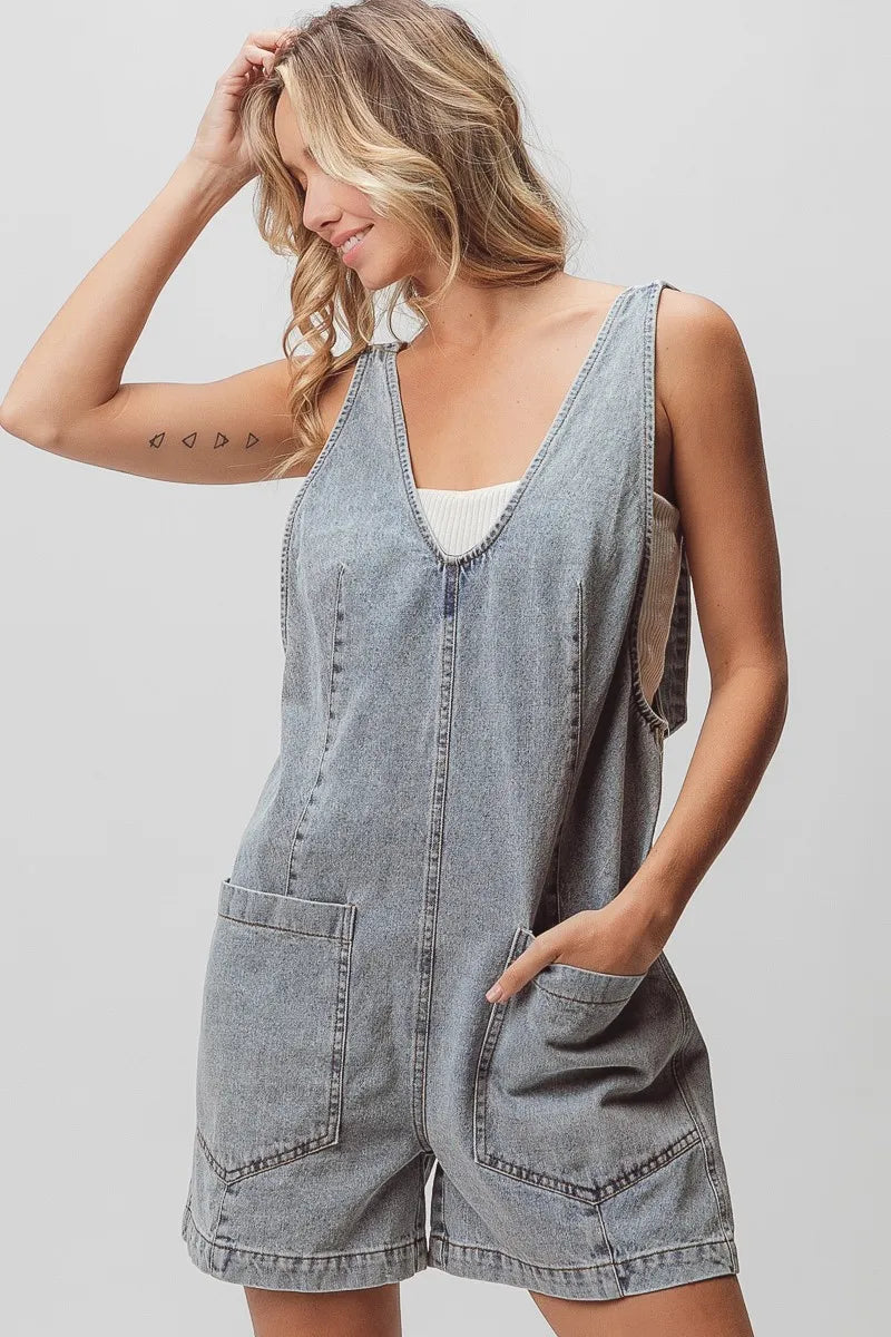 BiBi Patch vintage washed denim shortall with V-neck and pockets