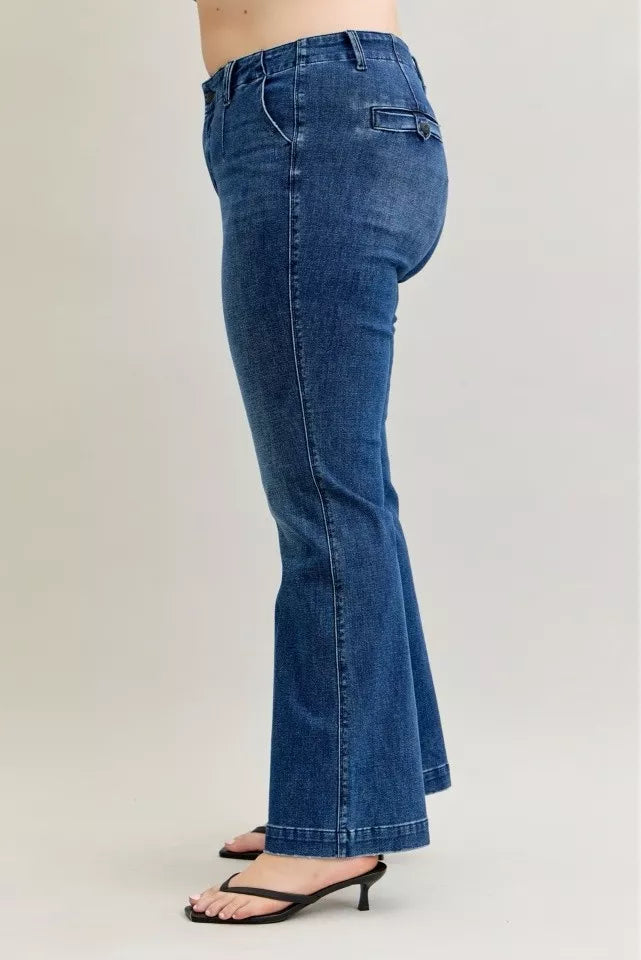 Judy Blue Full Size Mid Rise Bootcut Jeans with Welt Pockets Plus Size | Jeans Daverri Fashions