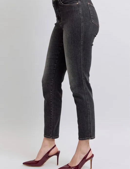 Judy Blue Full Size Mid Rise Tummy Control Slim Jeans Plus Size | Daverri Fashions