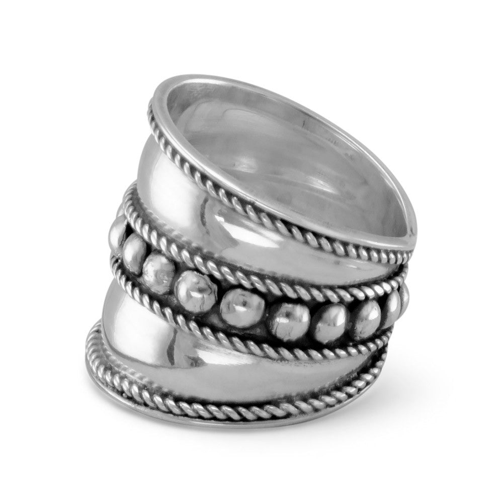 Bali Ring with Flat Beads in the Center and Rope Edge Rings