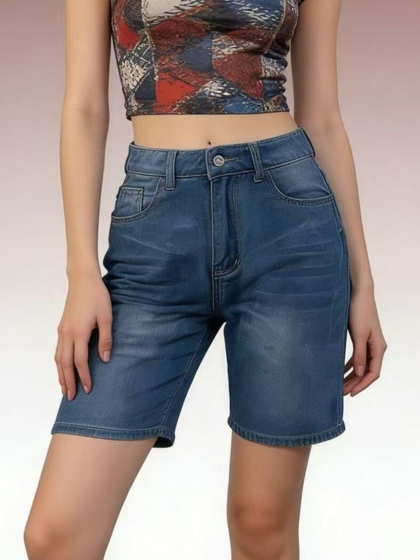 Daverri high waist denim shorts with classic five-pocket design