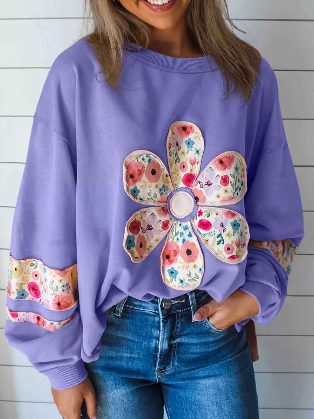 Lavender Oversized Floral Applique Drop Shoulder Sweatshirt | Sweatshirts Daverri Fashions