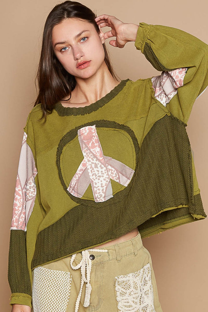 POL Long Sleeve Cut Sew Peace Emblem Top Greenery M